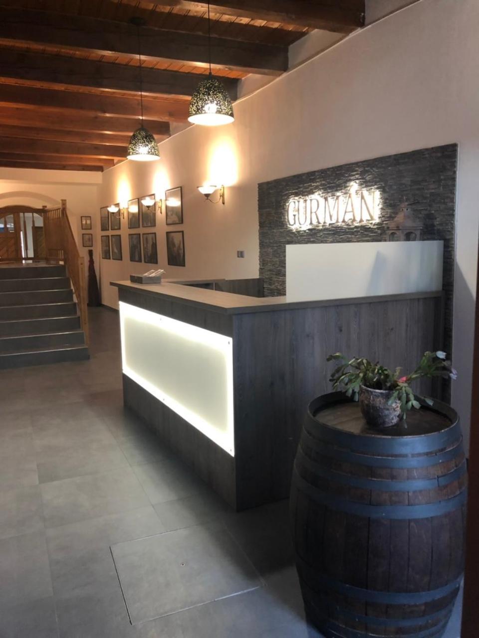 Hotel Gurman Horsovsky Tyn Luaran gambar